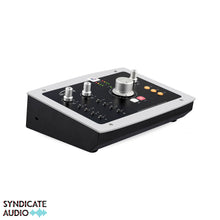 Load image into Gallery viewer, Audient ID22 10-in/14-out Digital Audio Interface for Recording