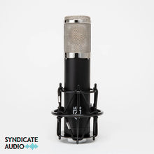Load image into Gallery viewer, Lauten Audio Black Series LA-320 Large Diaphragm Tube Condenser Microphone